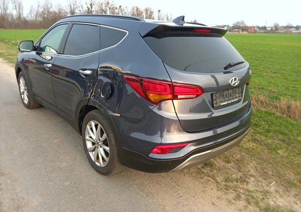 Hyundai Santa Fe cena 54900 przebieg: 97974, rok produkcji 2017 z Września małe 379